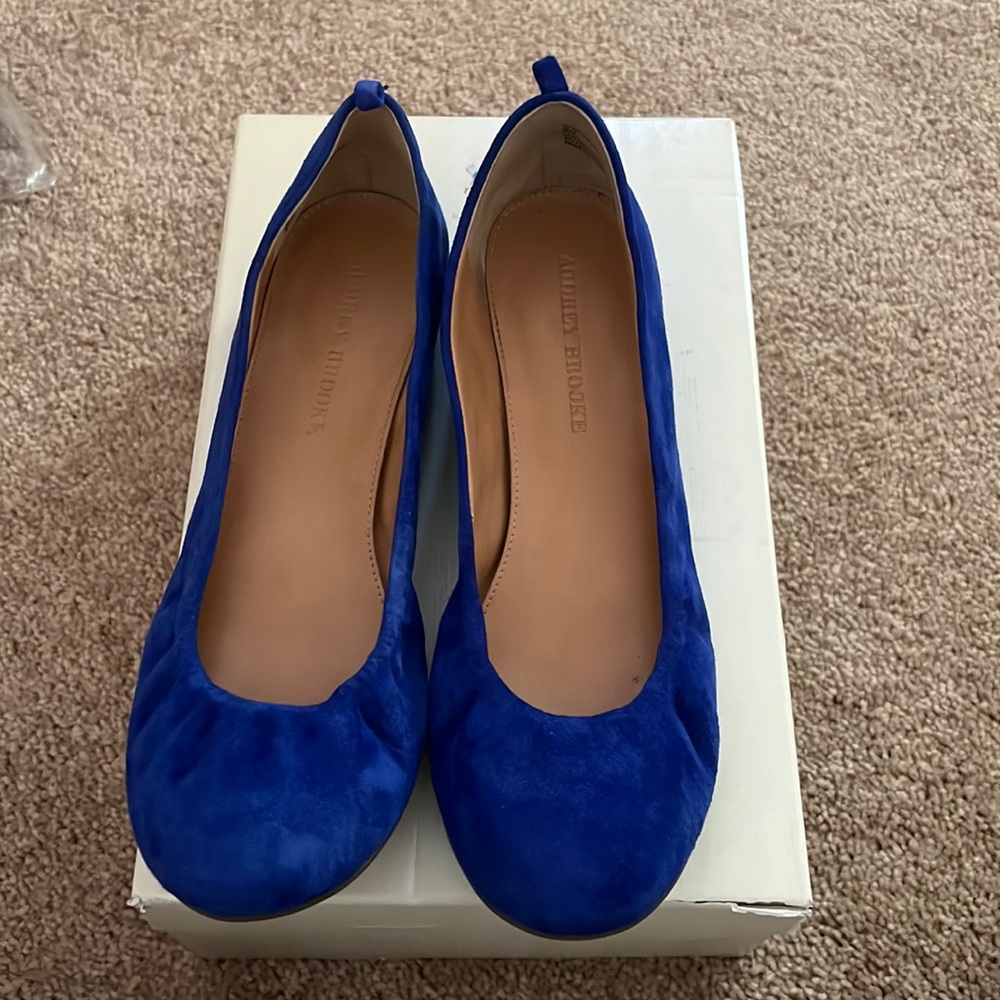 Soft leather flats